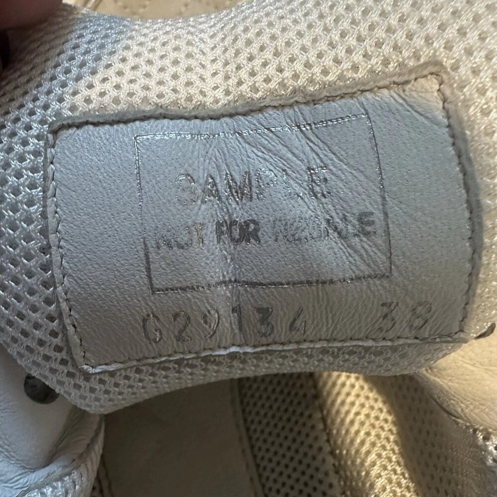 Chanel Sneaker 38 - Picture 3 of 7